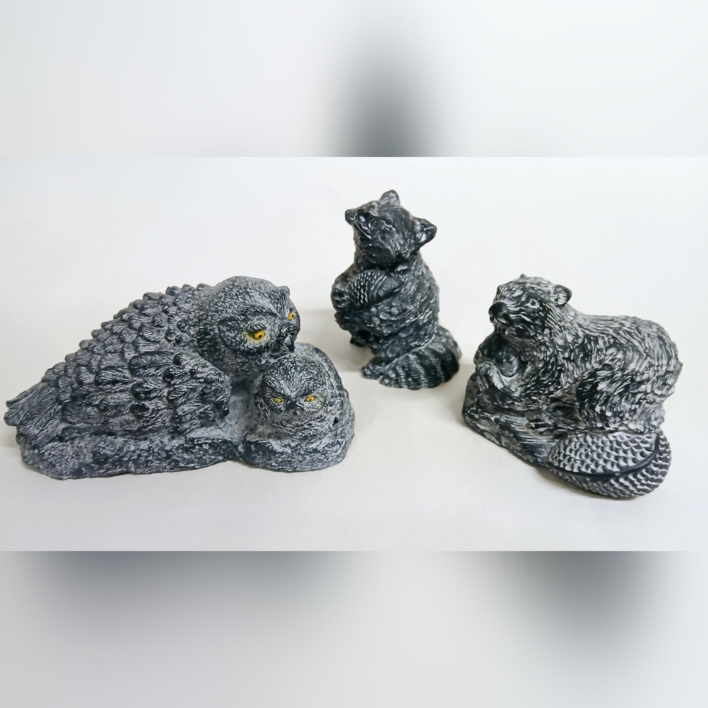Gray Edmund Wolf Resin Animal Sculpture Set Vintage